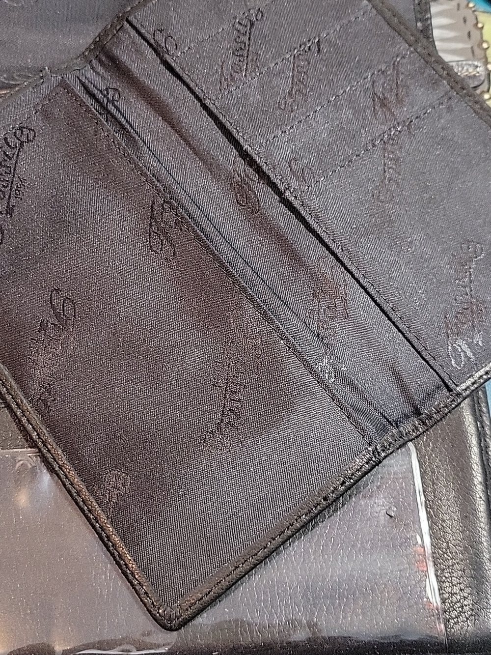 Fossil Black Pebbled Leather Foldover Wallet with, Checkbook, And Card Holder - Picture 8 of 8